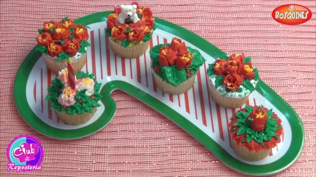 Cupcakes decorados para navidad con boquilla rusa por Rosa Quintero