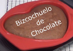 Bizcocho Esponjoso de Chocolate por Rosa Quintero